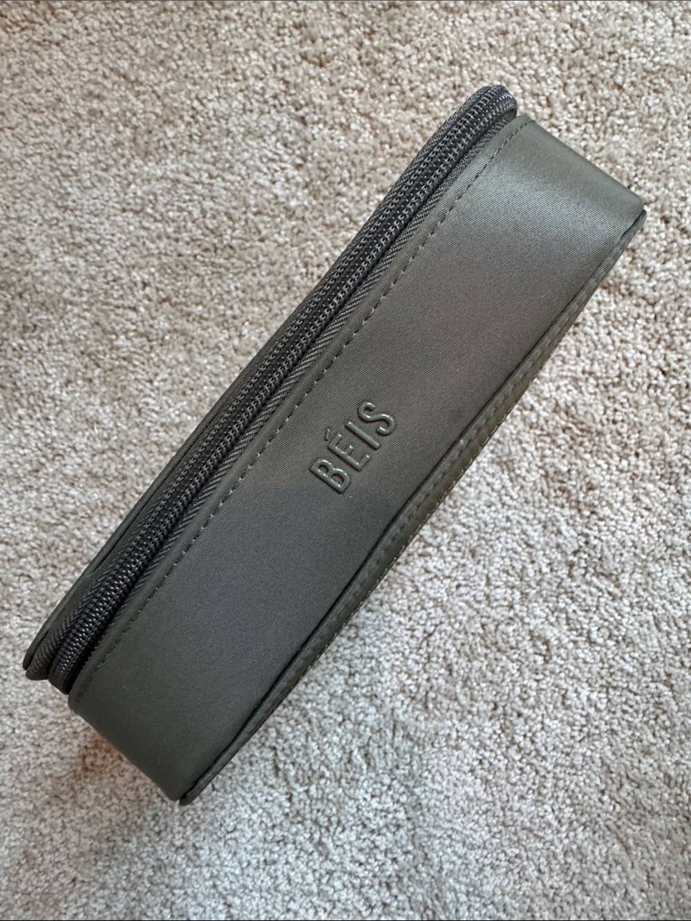 BEIS In Flight Cosmetic Bag Set - Picture 5 of 8